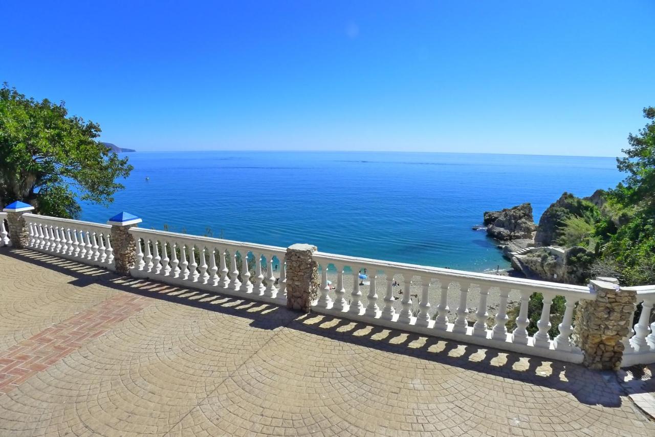 Appartamento Stella Maris - Sleeps 4 Nerja Esterno foto